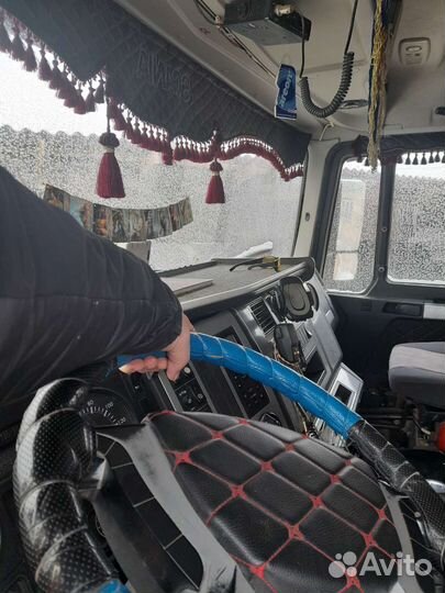 Shacman (Shaanxi) SX3255DR384, 2011