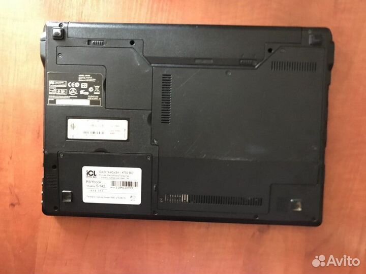 Ноутбук i3 4 ядра, 4 гига, акк 60 мин