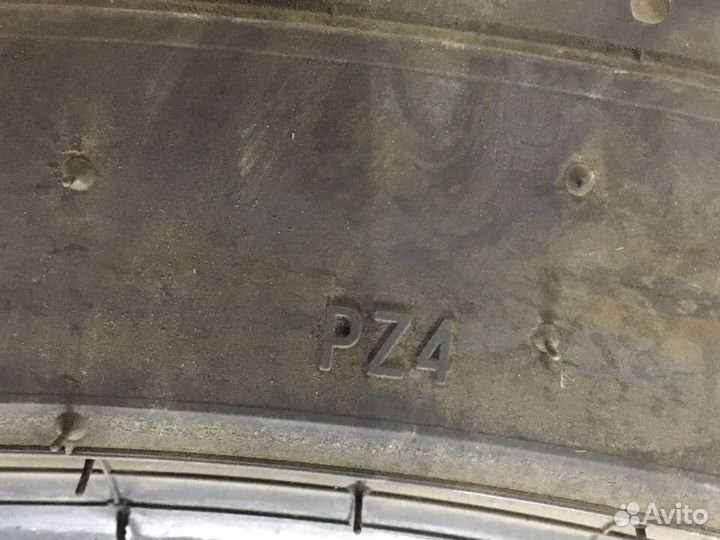 Pirelli P Zero 275/35 R22 и 315/30 R22 107Y