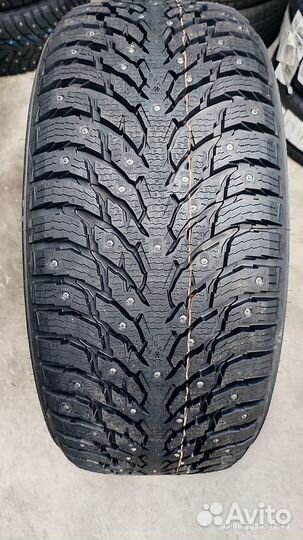 Nokian Tyres Hakkapeliitta 9 SUV 285/40 R22 110T