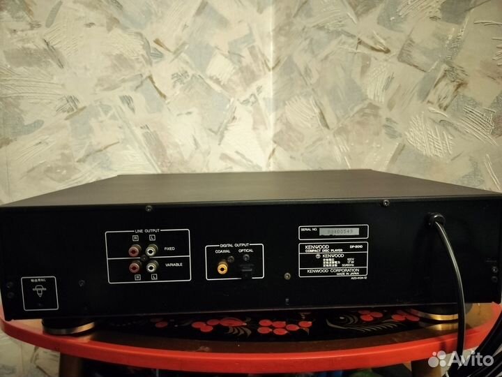 Cd проигрыватель Kenwood DP-8010