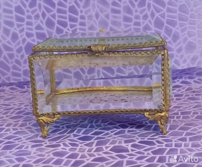 Шкатулка старинная