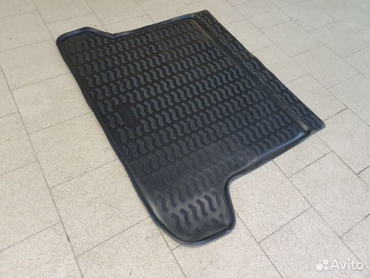 Коврик в багажник Toyota Land Cruiser Prado 150 Пр