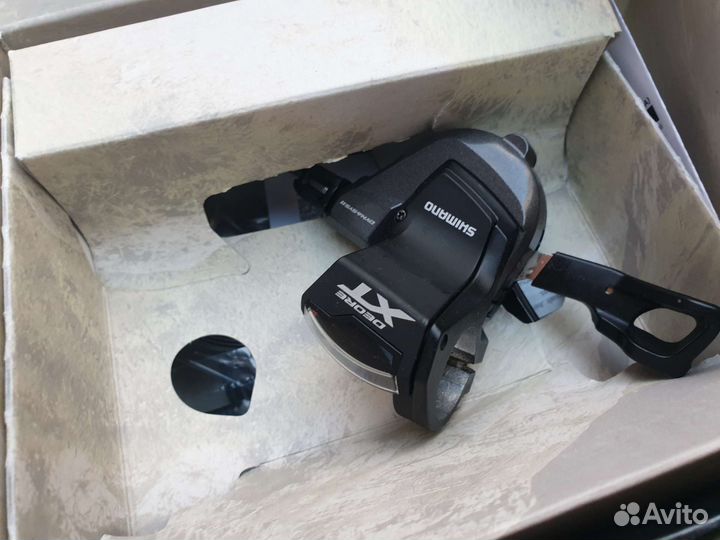 Манетка Shimano Deore XT 11 speed