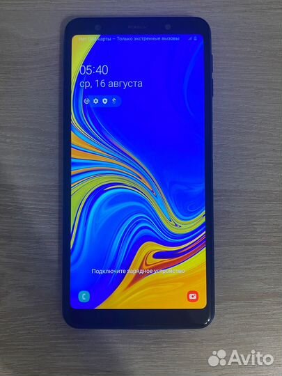 Телефон Samsung Galaxy A7