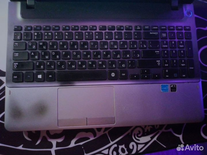 Ноутбук samsung