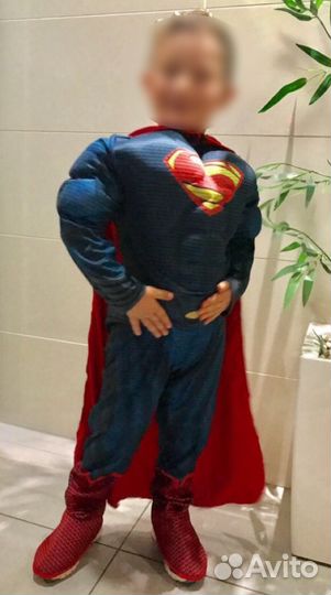 Костюм супермена