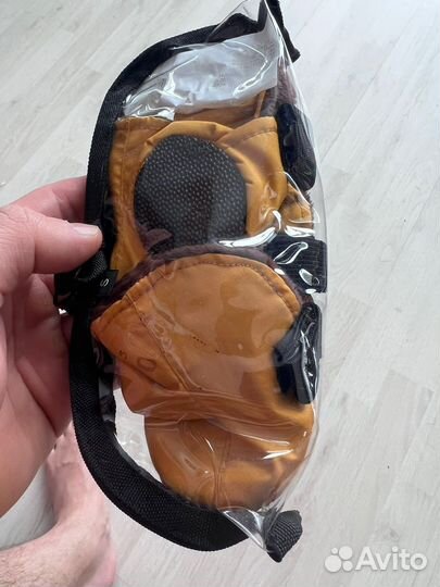 Зимние сапожки для собаки