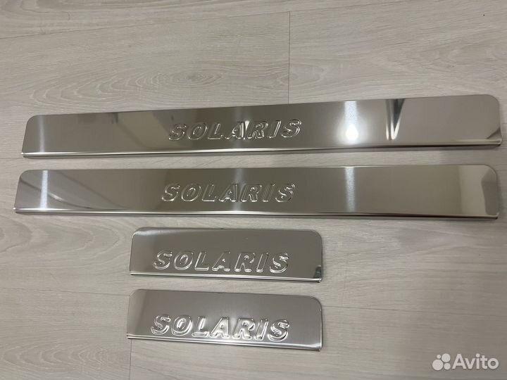 Накладки на пороги hyundai solaris 4шт