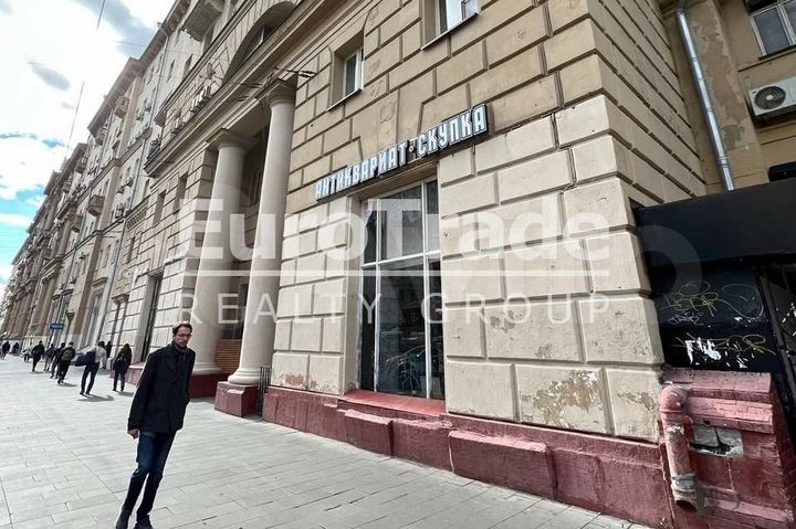 Продам торговое помещение, 240 м²