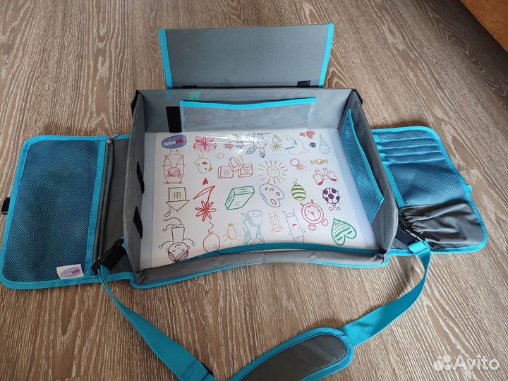 Столик для автокресла