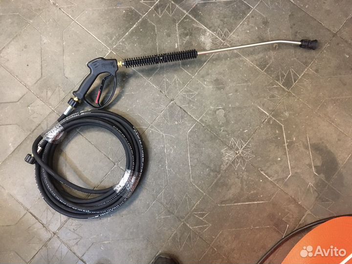 Пистолет и шланг для мойки karcher