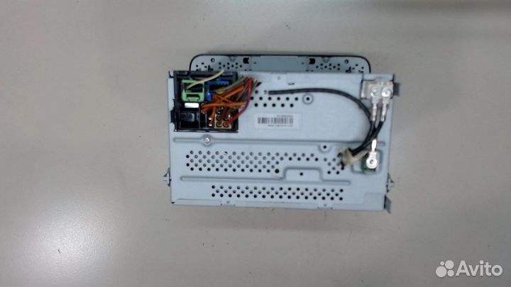 Магнитола Volkswagen Tiguan, 2010