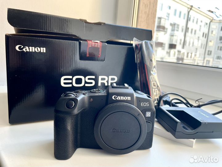 Фотоаппарат canon RP body новый