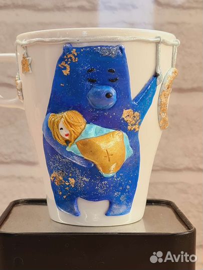 Кружка с декором из полимерной глины