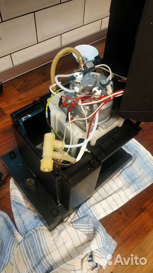 Кофемашина Vitek 1511