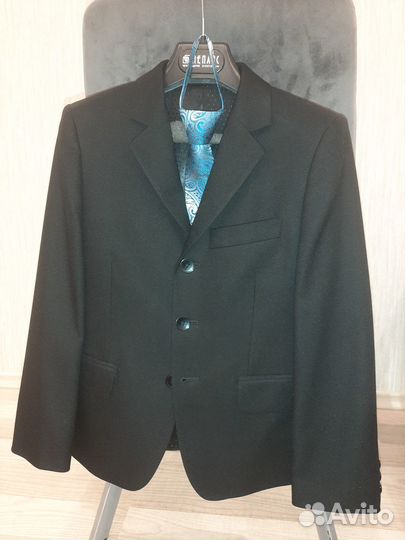 Пиджак школьный для мальчика 134