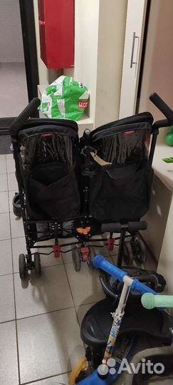 Коляска трость maclaren для двойни