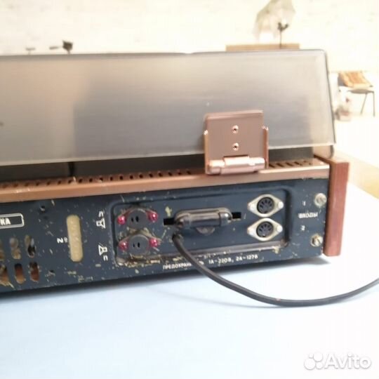 Проигрыватель винила СССР бу