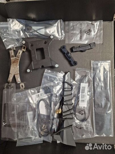 Aorus x570 master + 32gb ddr4 gskill 3600mhz