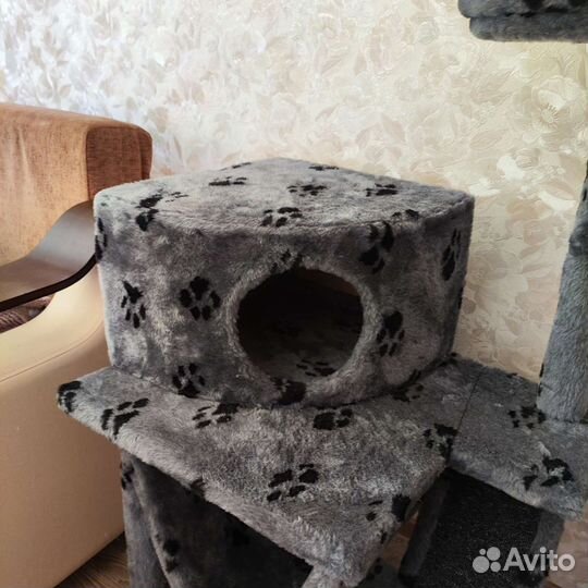 Домик для кошки с когтеточкой бу