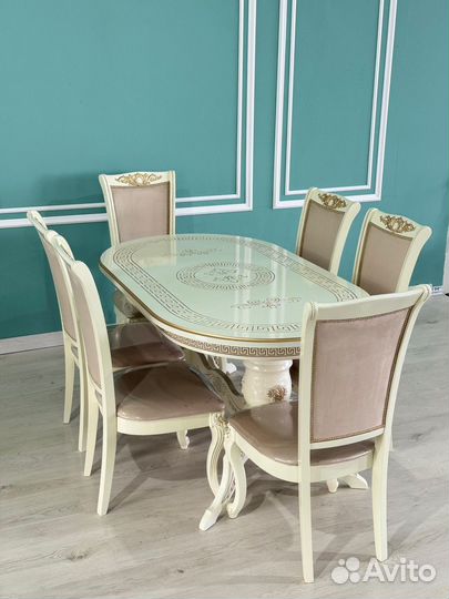 Стол и стулья с доставкой до вашего дома