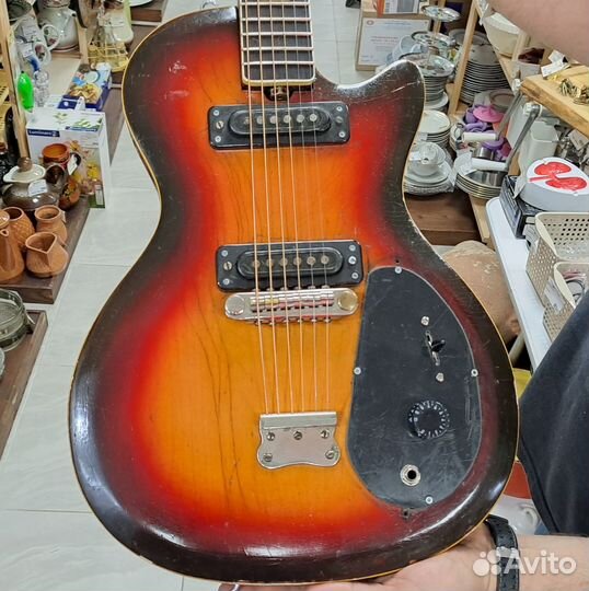 Электро-гитара Musima Deluxe, Германия, 1970е гг