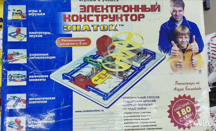 Электронный конструктор Знаток