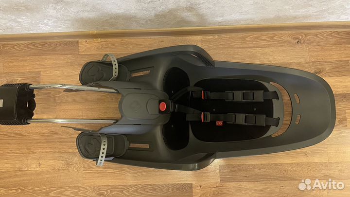 Велокресло hamax zenith