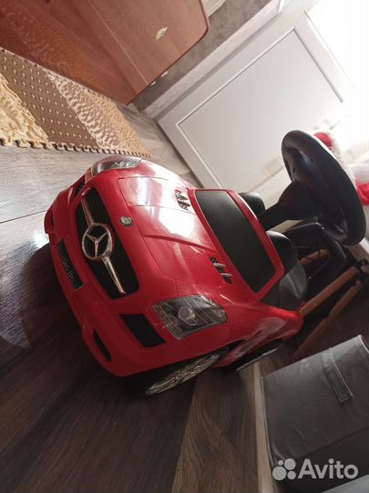 Машинка каталка толокар