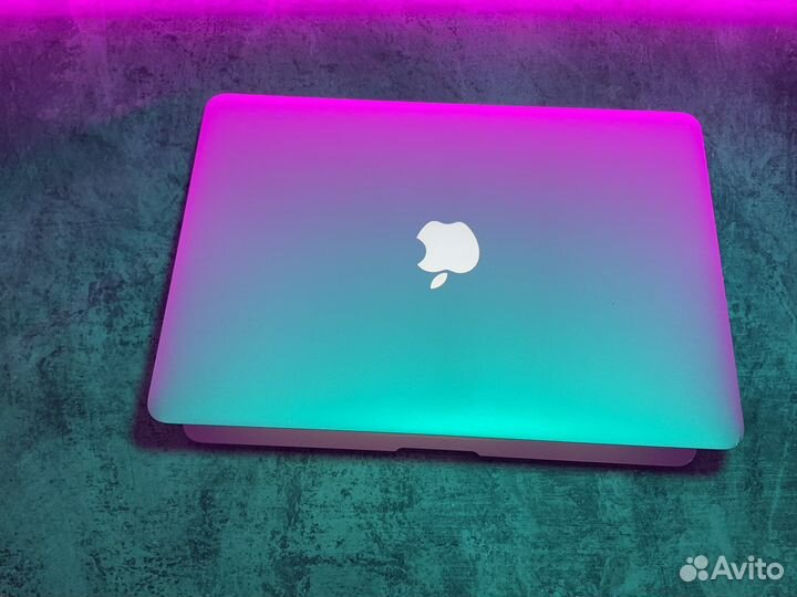 MacBook air 13 / i5, ssd