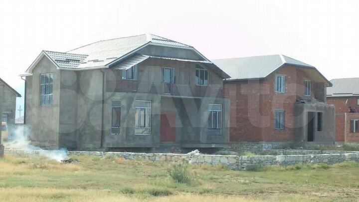 Дом 220 м² на участке 5 сот.