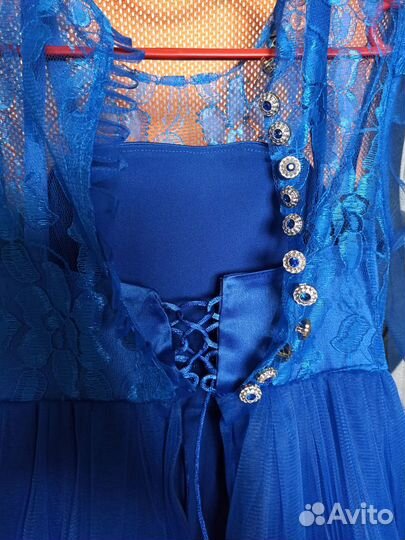 Платье нарядное