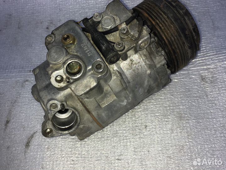 Компрессор кондиционера BMW 447220
