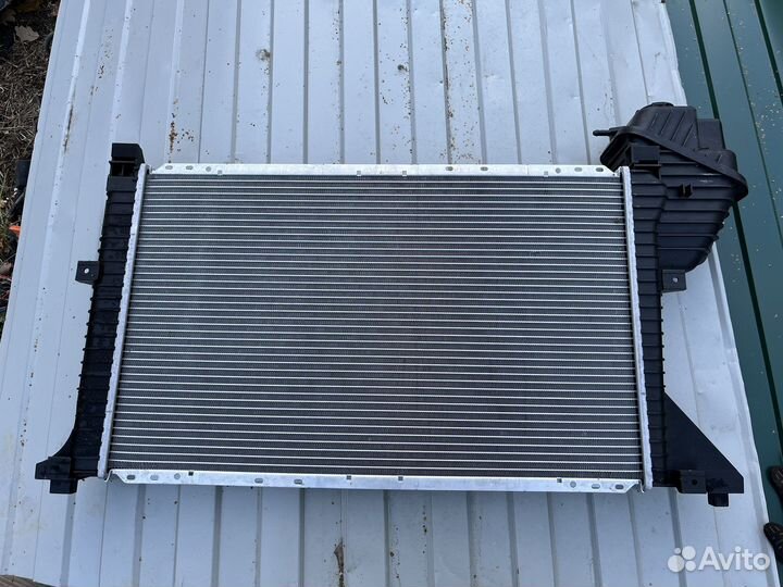 Радиатор основной Mercedes-Benz Sprinter