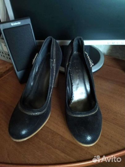 Туфли женские