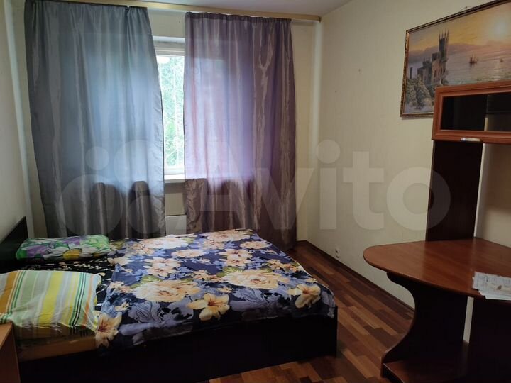 Комната 16 м² в 4-к., 1/17 эт.