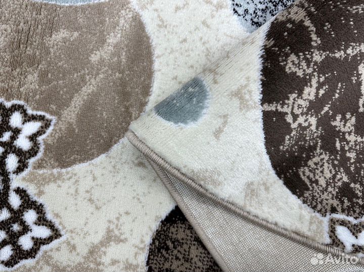 Ковер овальный 1.5*2.3 новый