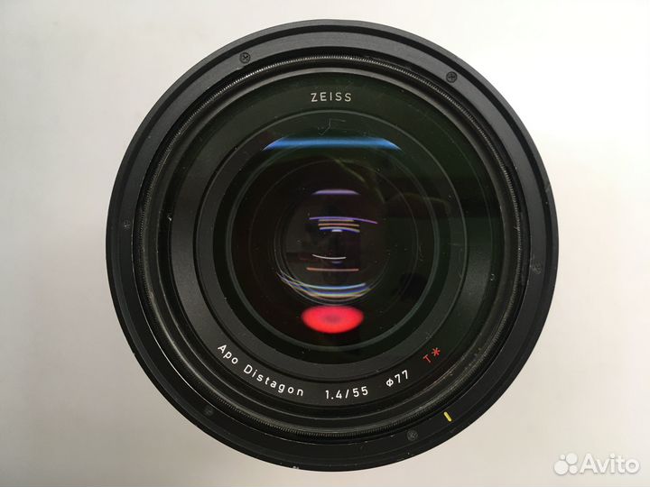 Объектив Carl Zeiss Otus Distagon T* 1.4/55 ZE