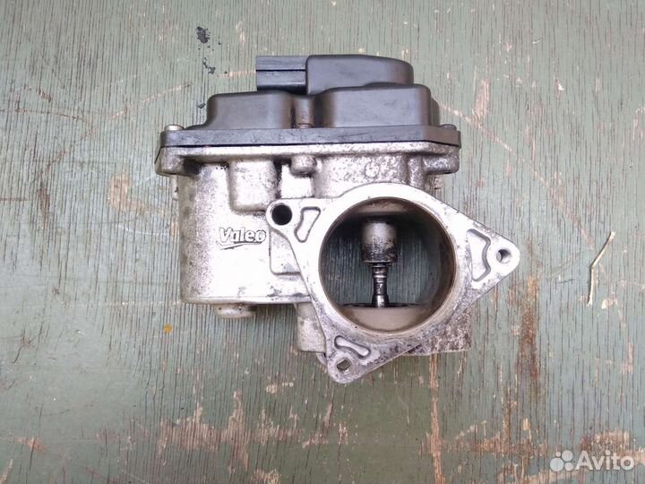 Клапан EGR VW Passat B6 2.0 tdi