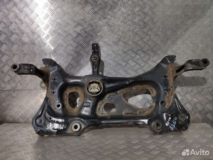 Балка подвески передняя (подрамник) Skoda Octavia