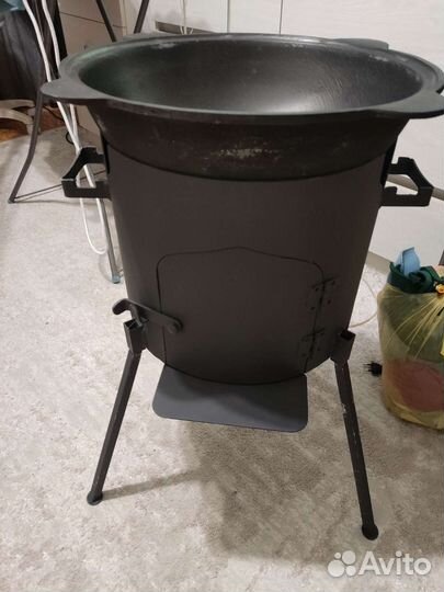 Печь для казана с дверцей и трубой 12л