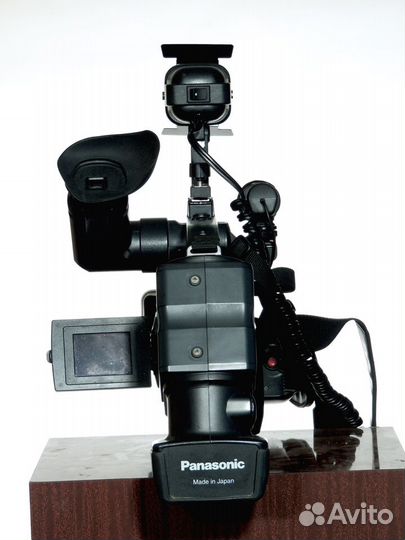 Видеокамера Panasonic NV-MD10000GC