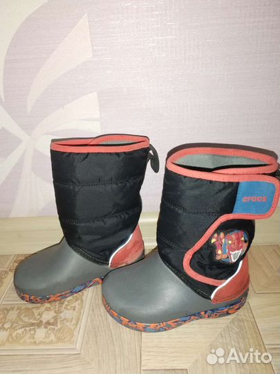 Резиновые сапоги crocs c8