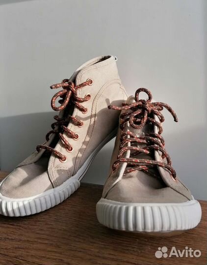 Кеды Luhta для девочки 36 размер б/у