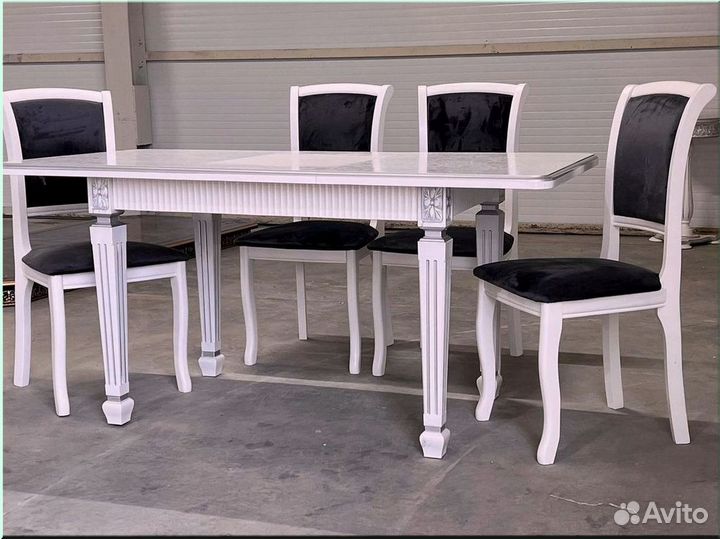 Кухонный стол раскладной белый