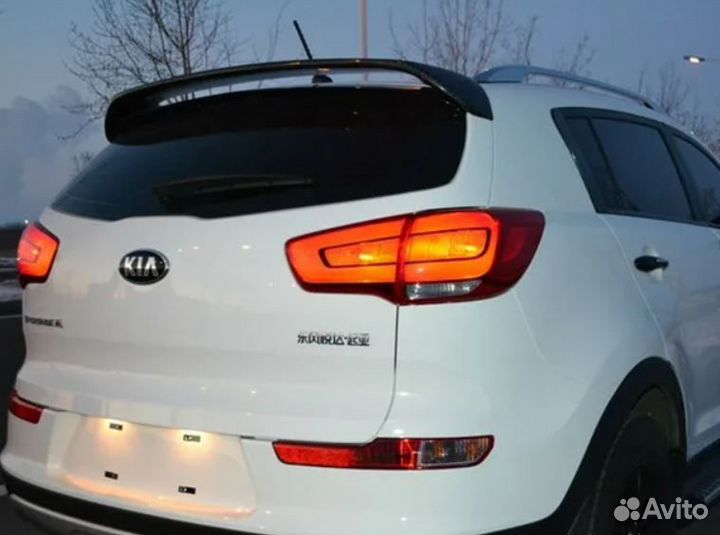 Спойлер KiA sportage 3 на заднюю дверь