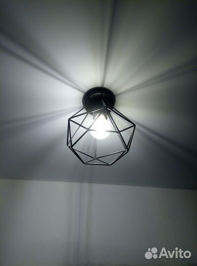 Светильник потолочный