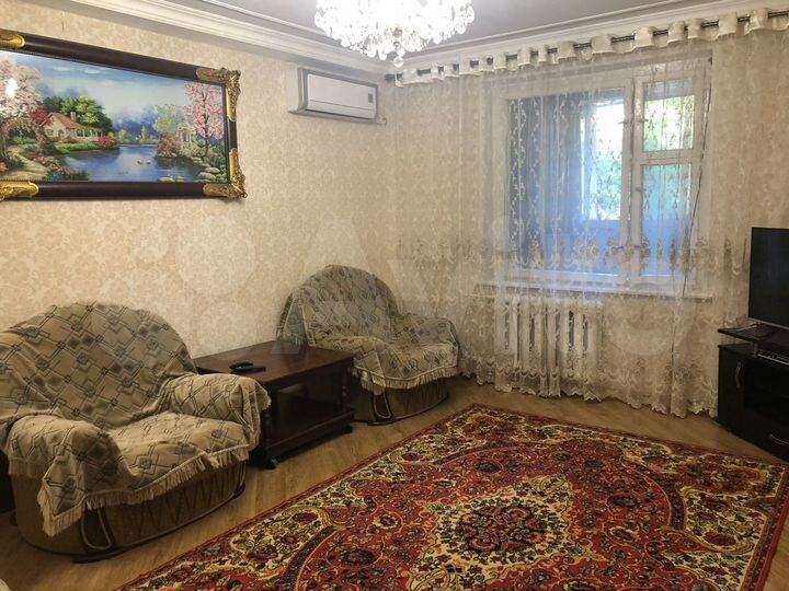 2-к. квартира, 60 м², 2/5 эт.