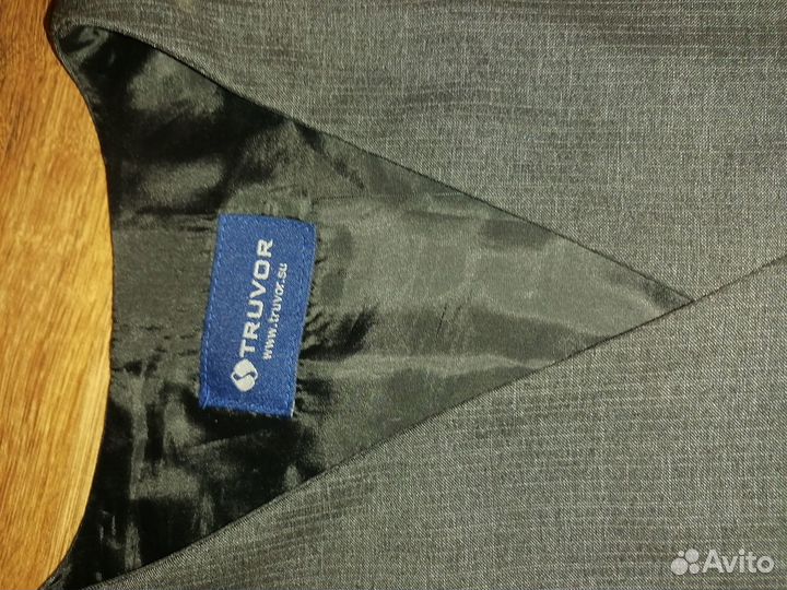 Жилетка Truvor